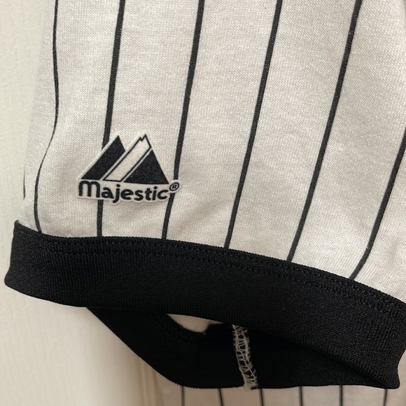 Arizona Diamondbacks baseball shirt white with black stripes size Large - Picture 6 of 6